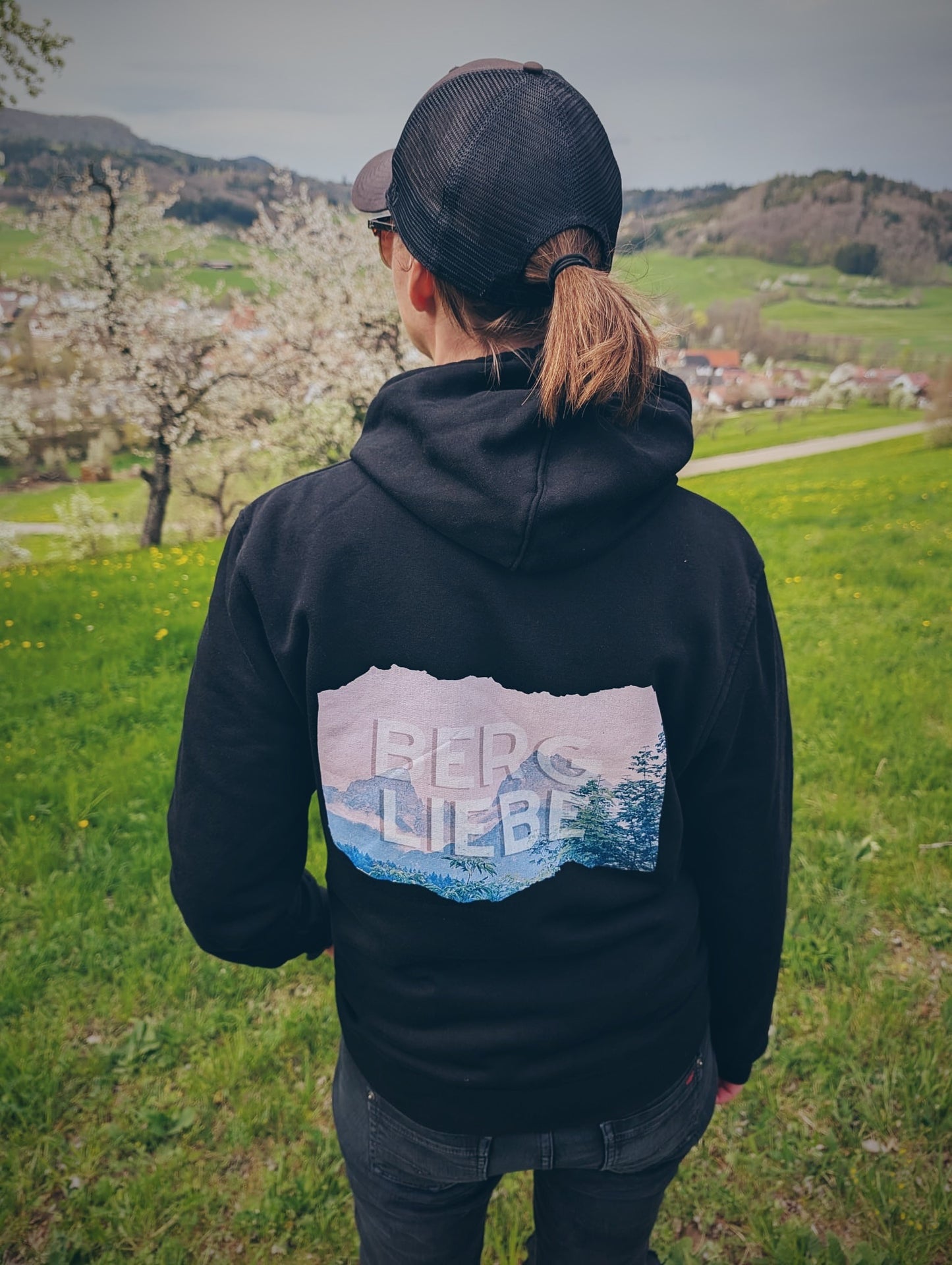 BergLiebe  - Unisex Organic🌱 Hoodie schwarz